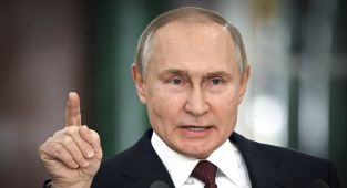 Putin knows a nuclear revenge attack will force Ukraine's surrender