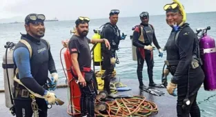 Rescue of men in pipe blocked as it was 'cheaper to allow them to die'