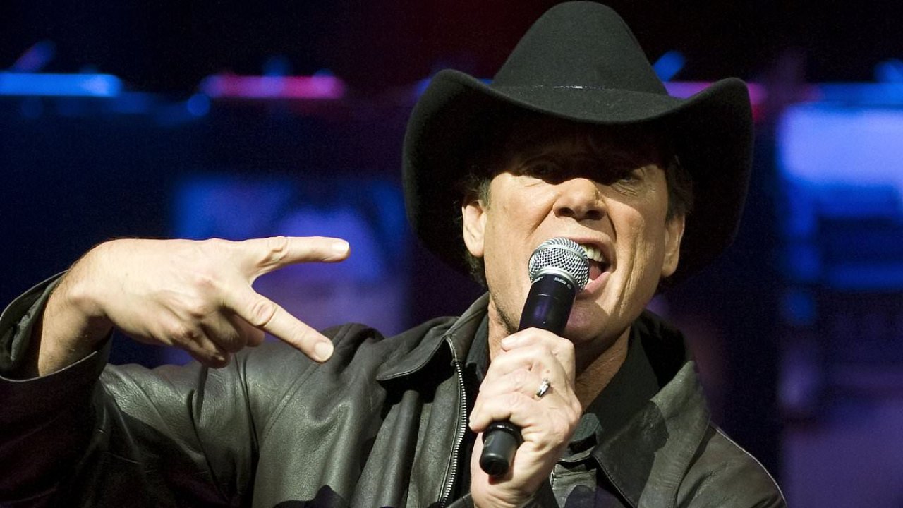 Ronnie McDowell rushed to hospital after suffering medical episode