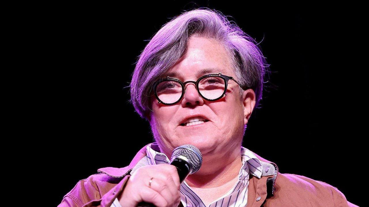 Rosie O'Donnell SLAMS Jeff Bezos' 'fembot wife' Lauren Sanchez