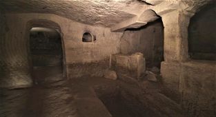 Scientists make surprising discovery inside burial of 'Jesus' midwife'