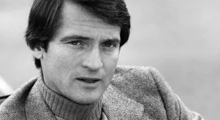 Soap actor Chris Robinson dies at 86