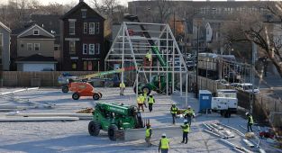 Taxpayers to pay $1.3M for Chicago migrant camp that was NEVER built