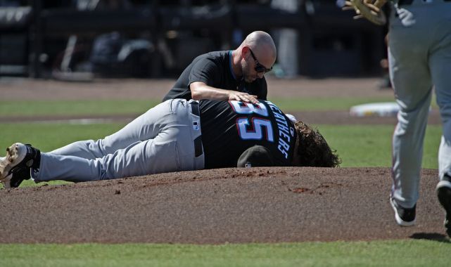 Terrifying moment MLB pitcher is drilled in head by his own teammate