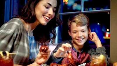 TGI Fridays rival follows chain into mass closures