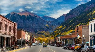 The ultra-exclusive mountain hideaway where the 1 percent will summer