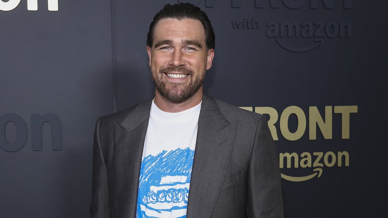 Travis Kelce hailed by politician for 'extraordinary' service