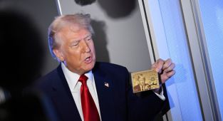 Trump launches website for $5m ‘gold card’ granting US residency