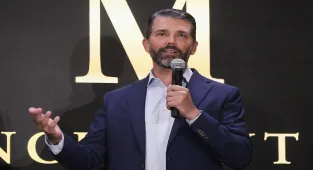 Trump Organization announces smartphone targeting conservative consumers