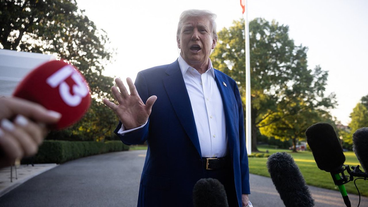 Trump tears into 'gutless' CNN over Iran coverage