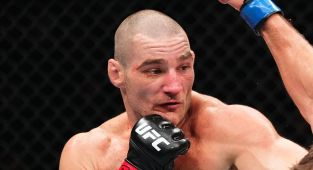 UFC champion turns on Trump as president weighs up strikes on Iran