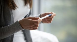 Urgent skinny jab warning over TWO alarming risks to women