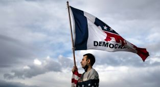 US Democrats criticise Trump, but do they have an alternative?