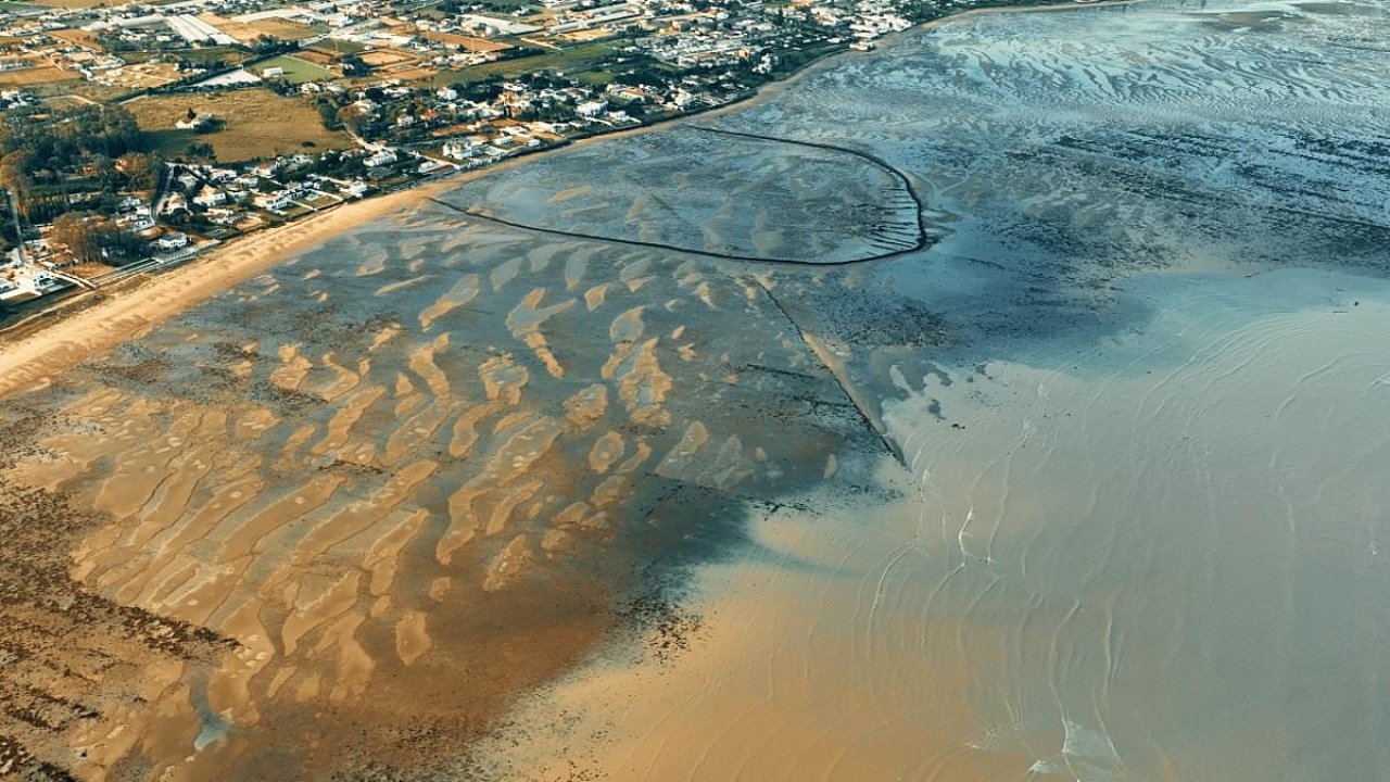Atlantis is finally FOUND, claims archaeologist... and he's got video