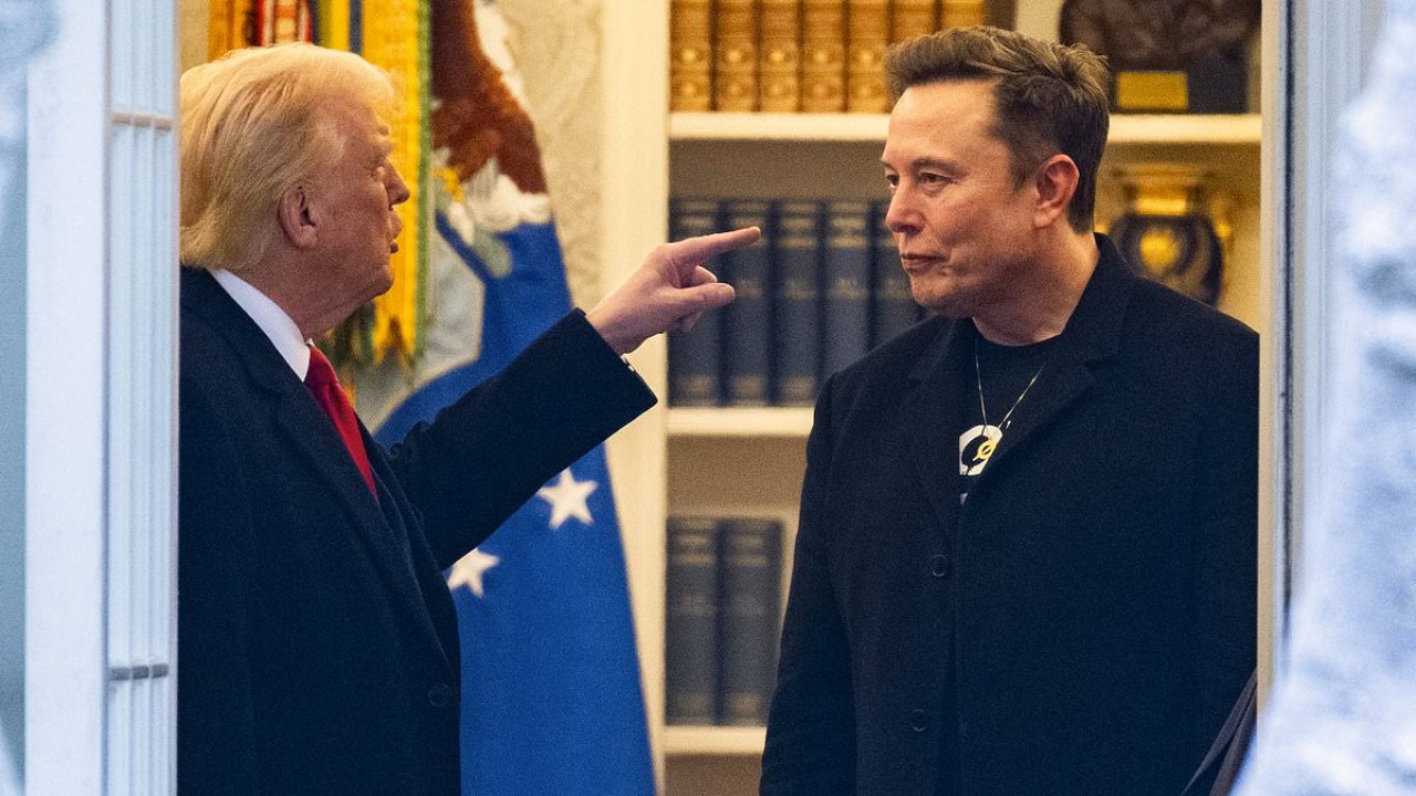Both corners of the Trump-Musk cage match are dishing to MARK HALPERIN