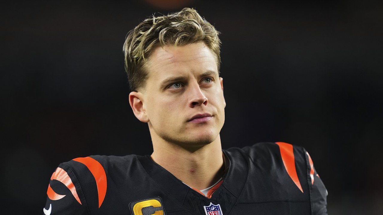 Burrow reveals he canceled plan to buy $3million piece of memorabilia