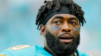 Ex-Dolphins star Reshad Jones scammed of $2.5m, police say