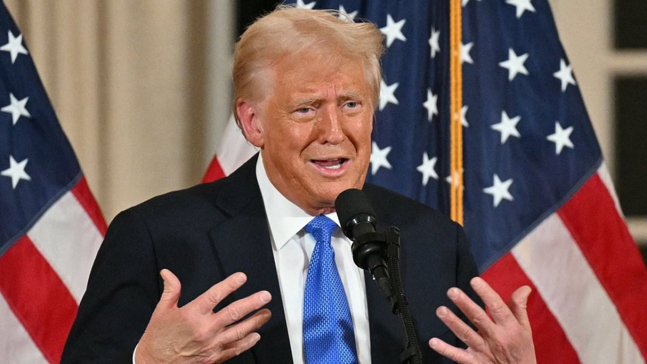 Ex-MI6 chief says Putin has played Donald Trump 'like a violin'