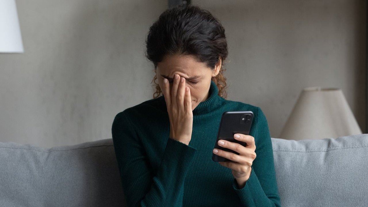 FBI issues new warning over phone scam sweeping the US: Hang up NOW