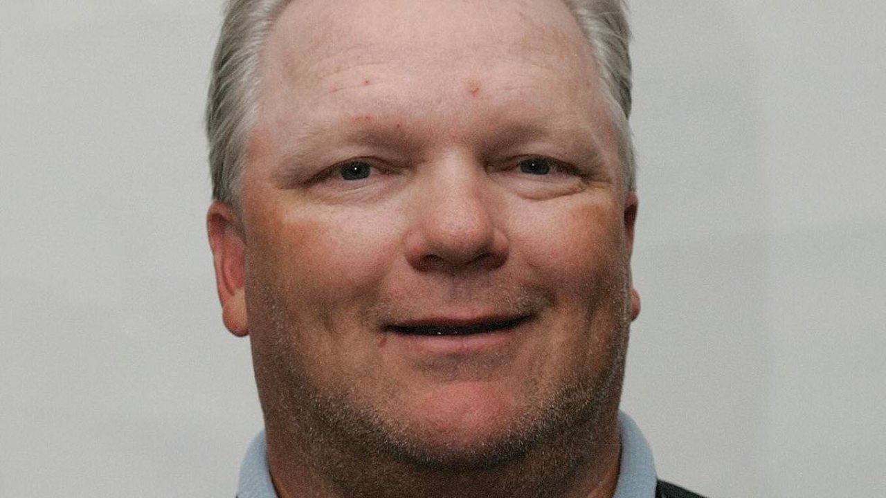 Former MLB pitcher dies after battle with cancer