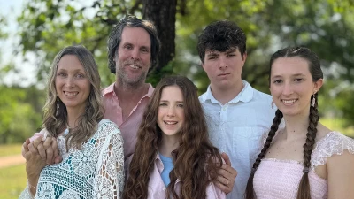 Incredibly girl, 17, made ultimate sacrifice to save family from flood