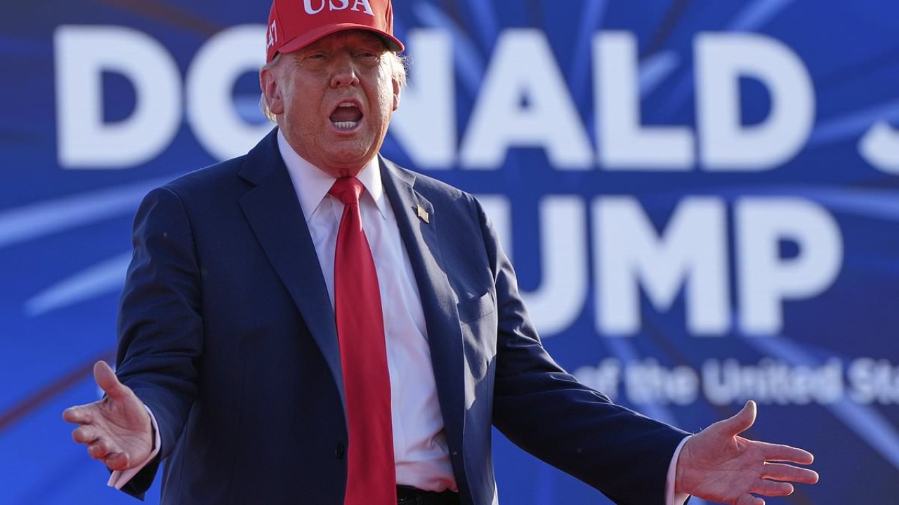 Inside Trump's 20-hour charm offensive using MAGA swag