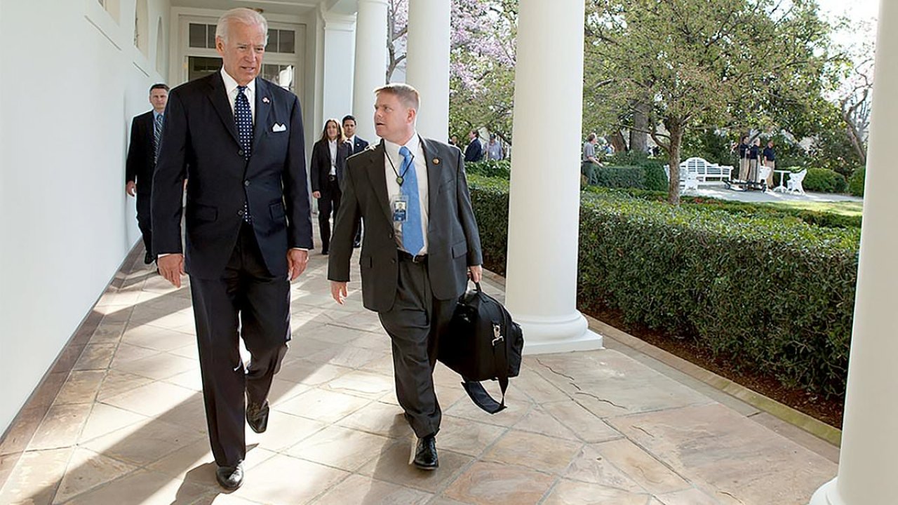 Joe Biden's Dr. O'Connor REFUSES to answer questions on mental decline