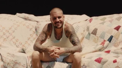 Justin Bieber drops seventh album Swag as shocked fans react
