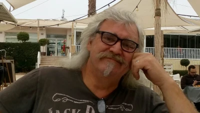 Legendary Angel Witch bassist Kevin Riddle is dead at 68