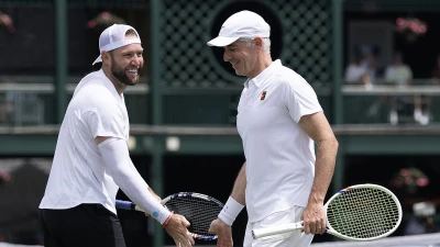 MAGA billionaire slammed after 'buying his way' into tennis tournament