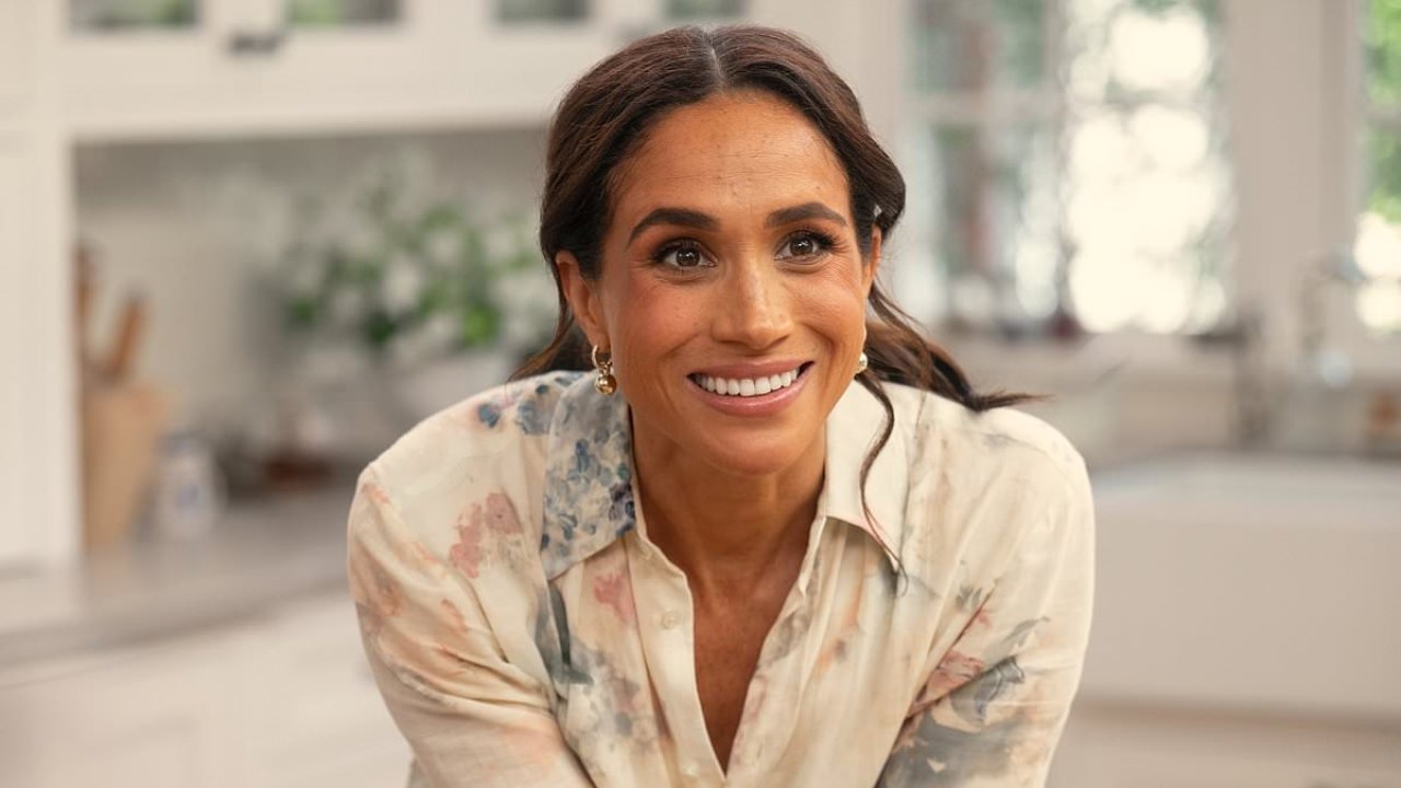 Meghan Markle posts loved-up snap alongside Prince Harry