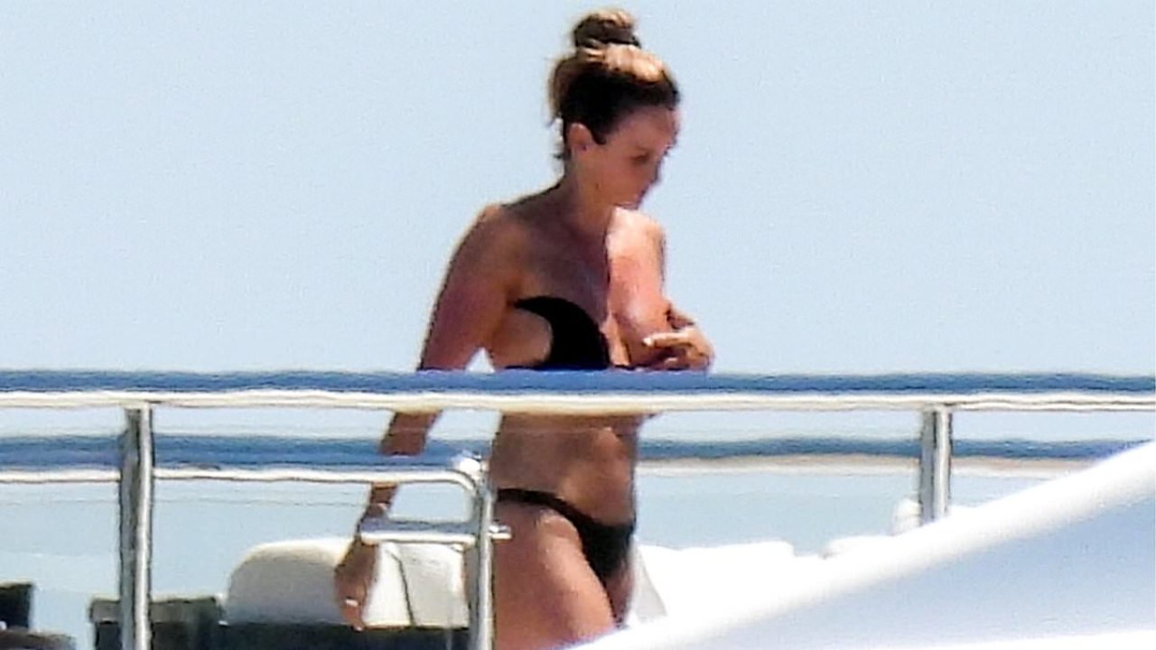 Michael Jordan's daring wife sets pulses racing with risque sunbathing