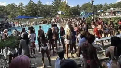 Mob overruns upscale Chicago suburb's swimming pool in vile spree