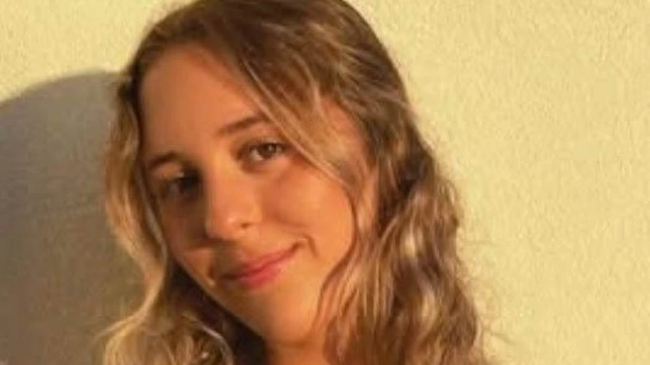 Mother of missing 21-year-old recalls how daughter 'got washed away'