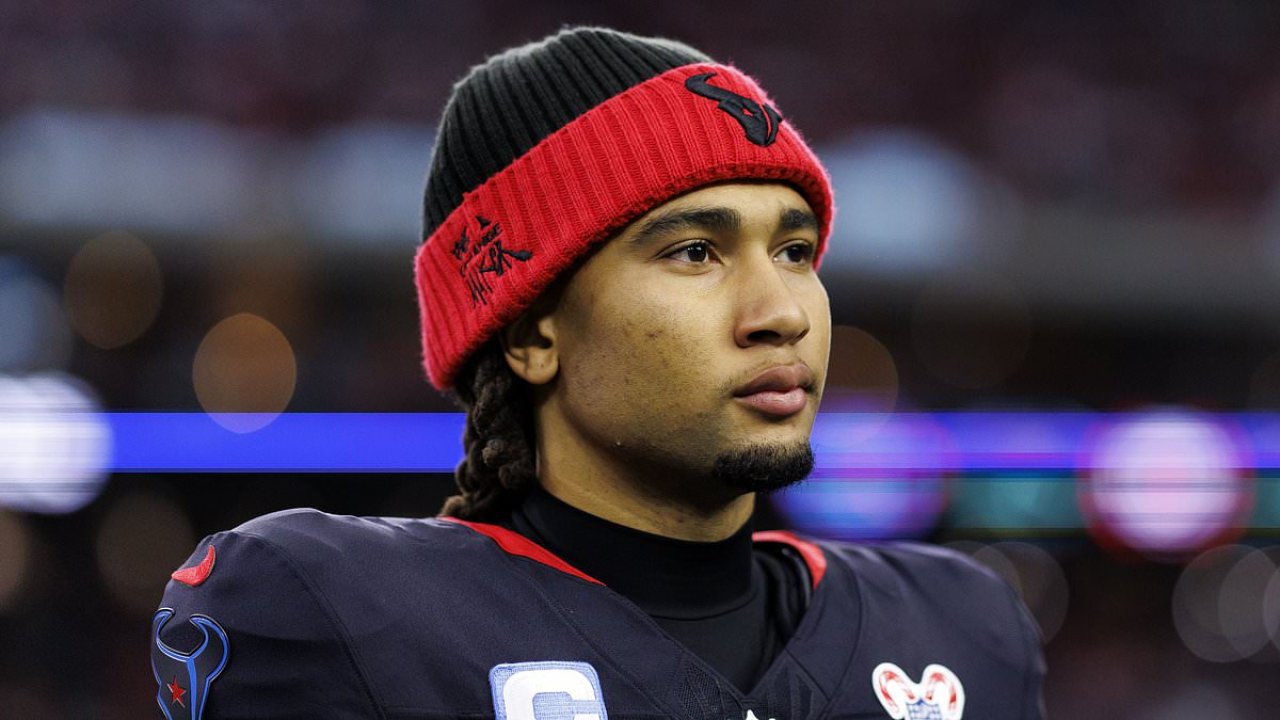 NFL's Houston Texans make emotional gesture after devastating floods