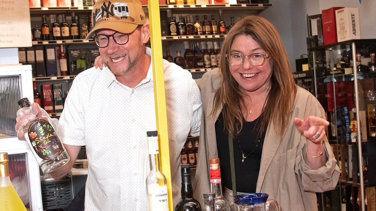 Rachael Ray fans left disturbed by 'bizarre' behavior at alcohol event