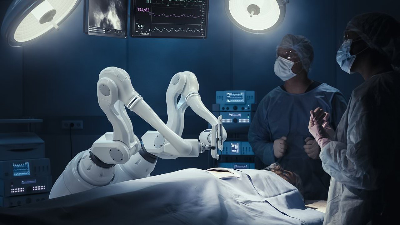 Robots 'to be doing human surgery in coming years' after pig success