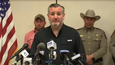 Sen. Cruz blasted for vacationing during devastating Texas floods