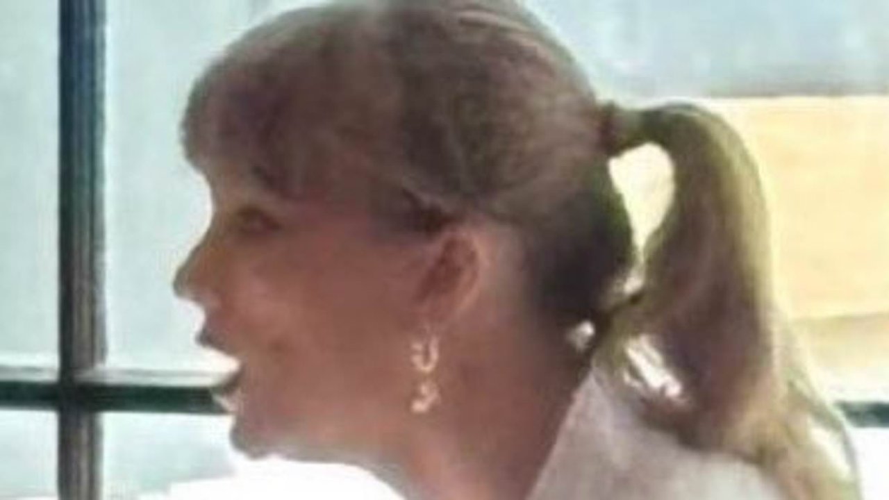 Taylor Swift enjoys lunch date with Travis Kelce in his home state