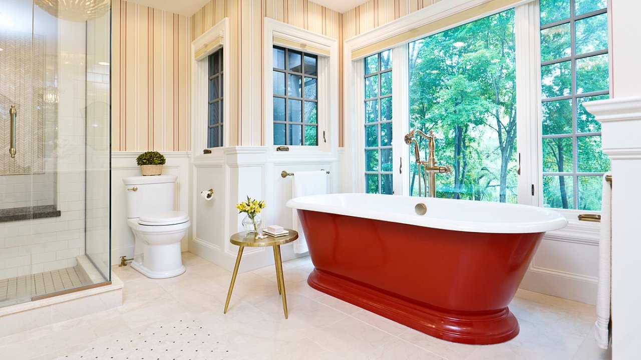 The trendy paint color renovation experts are warning against