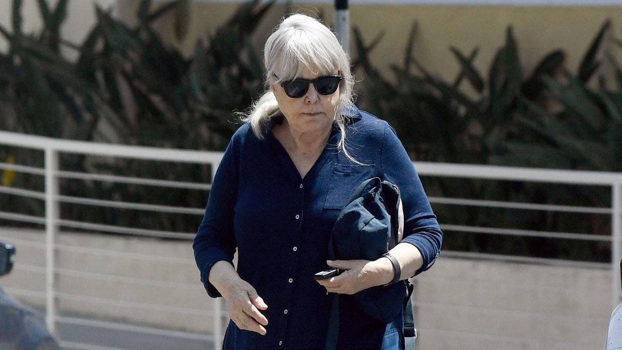 This fan-favorite secretary on legal drama spotted in LA... who is it?