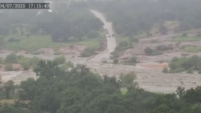 Timelapse shows how Texas river of death swelled 30ft in 45 minutes