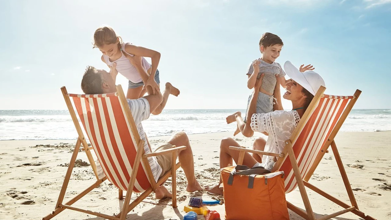 Travel hack allows travellers to buy 'unwanted' holidays for MUCH less