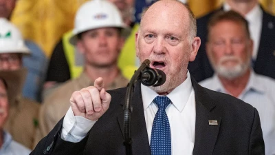 Trump's border czar challenges heckler to a fight during unhinged rant