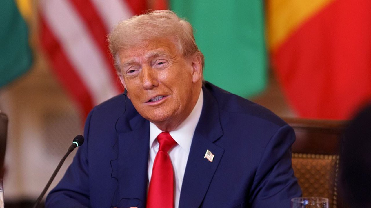 VERY awkward moment Donald Trump praises Liberian president's English