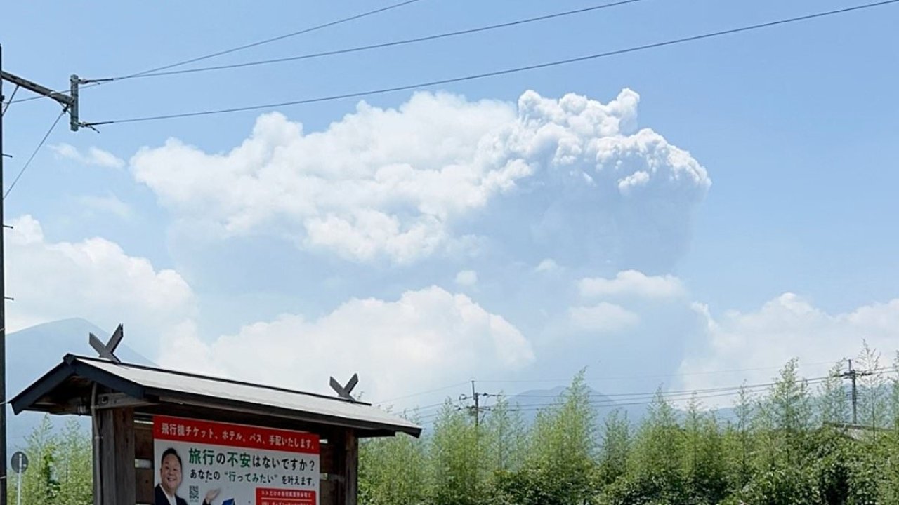 VOLCANO erupts in Japan as country heads towards date of 'disaster'