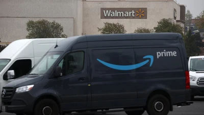 Walmart and Amazon fight for supremacy in discount day battle