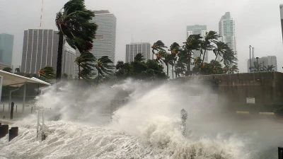 Warning as 23m Americans face tropical trouble brewing off US coast