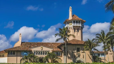 Woman with 'urgent Message' for Trump arrested in Mar-a-Lago scare
