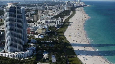 American hotspot where billionaires are buying up 'trophy homes'